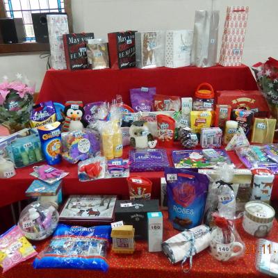 wholesale tombola prizes